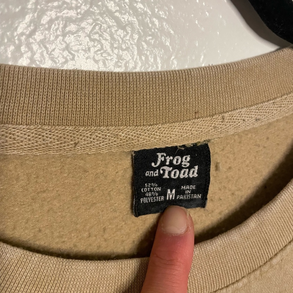 Frog and Toad Vintage Classic Book Cover Tapestry Crewneck Sweatshirt Medium - Picture 4 of 5
